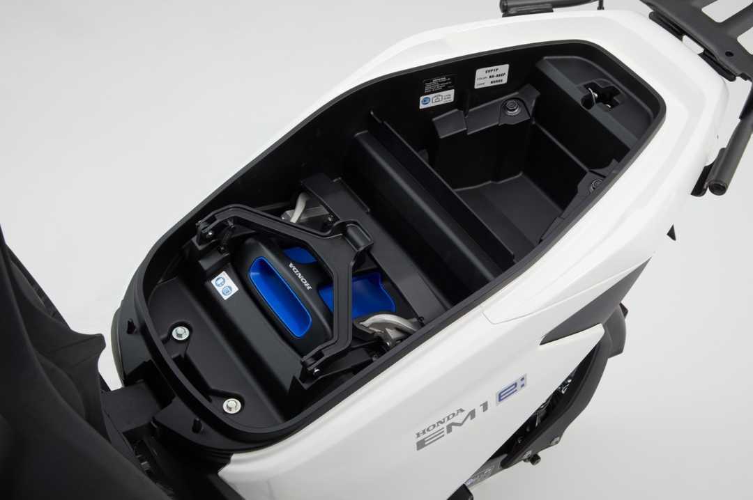 Honda EM1 e: baterie naładujesz w domu