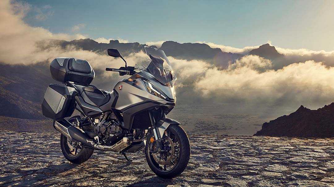 Honda wprowadza nowy motocykl sportowo turystyczny NT1100