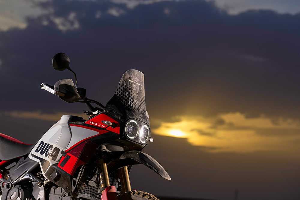 Pustynna przygoda z Ducati Desert X Rally