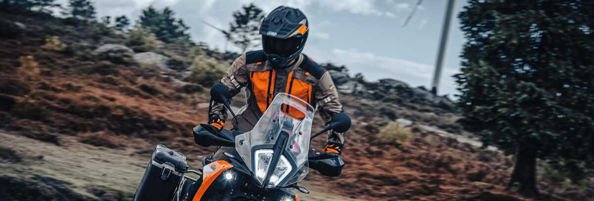 2023 KTM 890 ADVENTURE